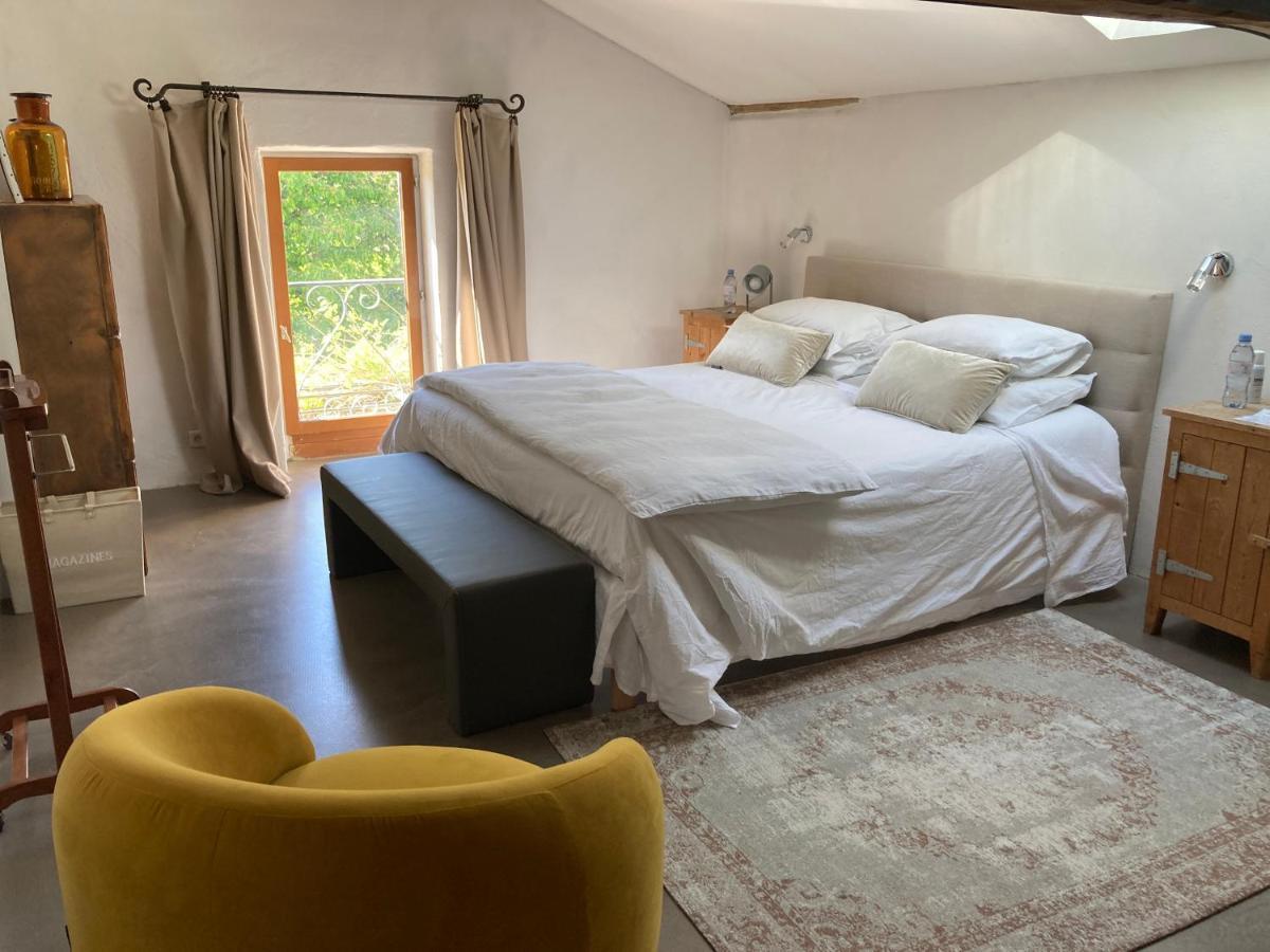 L'Angélus Hotel Genay  Luaran gambar